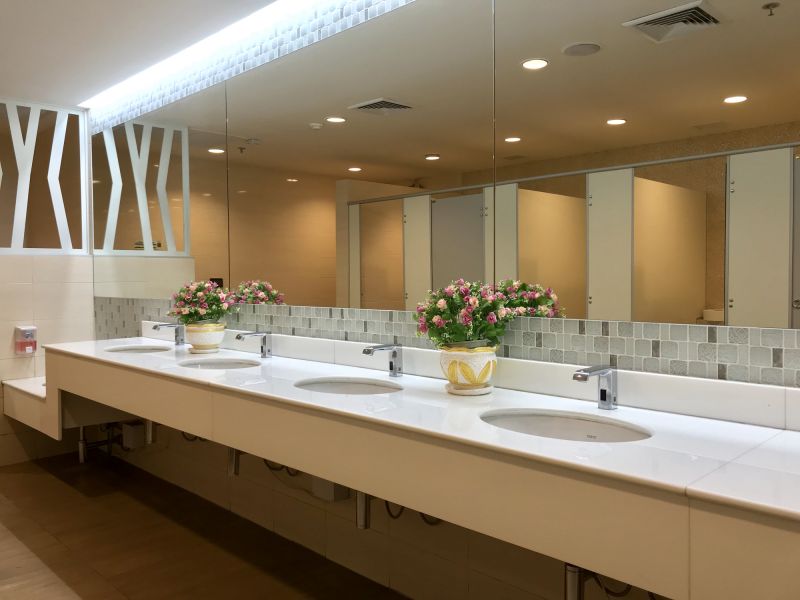 Modern Bathroom Fixtures